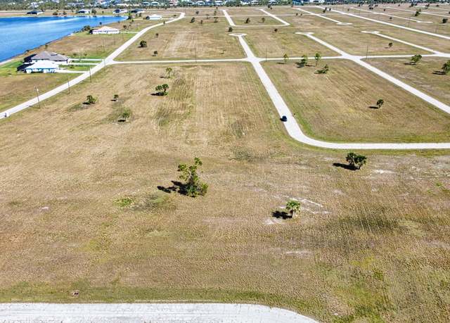 Property at 17 Bluejay Dr, Placida, FL 33946