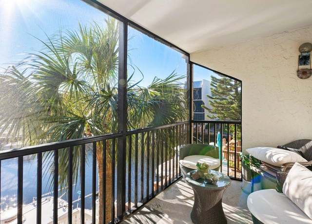 Property at 10 Royal Palm Way Unit 202, Boca Raton, FL 33432, 2 beds, 2 baths
