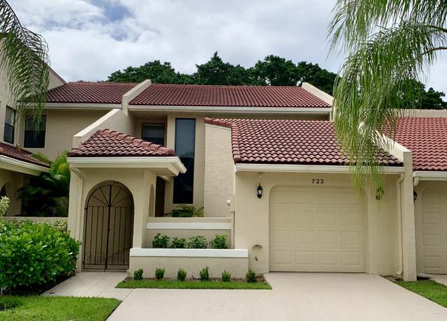Property at 723 Windermere Way, Palm Beach Gardens, FL 33418, 2 beds, 2.5 baths