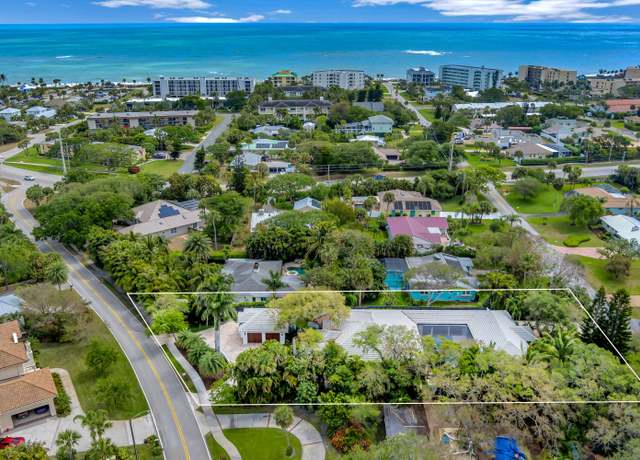 Property at 544 Live Oak Rd, Vero Beach, FL 32963, 5 beds, 5.5 baths