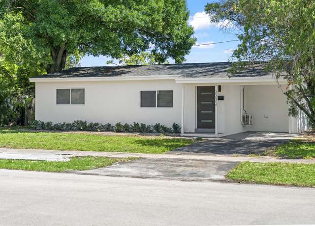 Property at 2232 SW 14th Ct, Fort Lauderdale, FL 33312, 3 beds, 1 bath