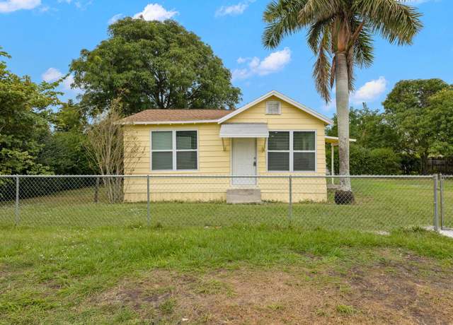 Property at 337 E Obispo Ave, Clewiston, FL 33440, 2 beds, 1 bath