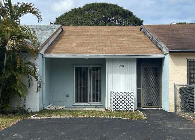 Property at 5897 S 37th St, Greenacres, FL 33463, 2 beds, 1.5 baths