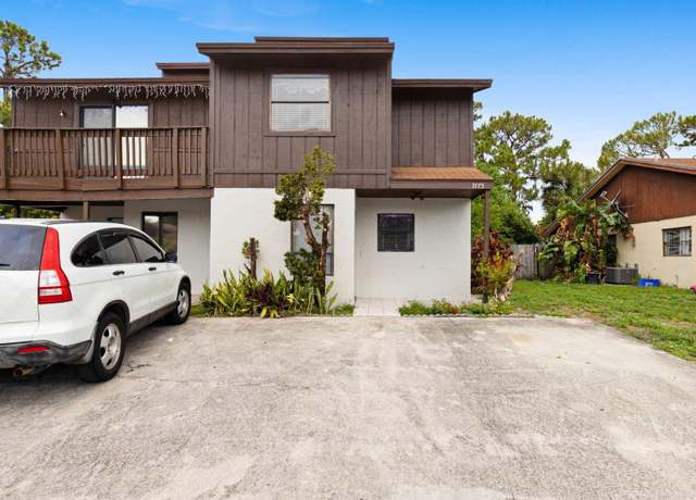 Property at 3775 Mil Lake Ct, Greenacres, FL 33463, 2 beds, 2.5 baths