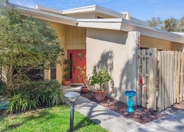 Property at 1400 NW 9th Ave Unit E-33, Boca Raton, FL 33486, 3 beds, 2 baths