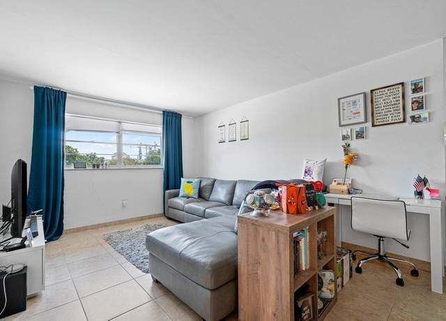 Property at 600 SW 2nd 2390 Ave #2390, Boca Raton, FL 33432, 1 bed, 1 bath