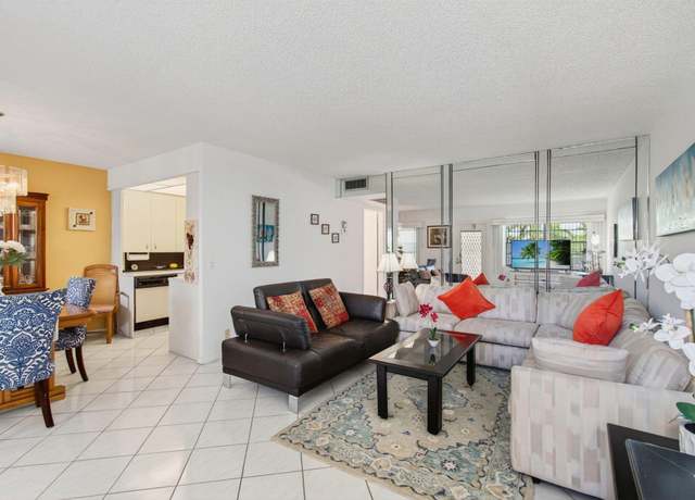Property at 3014 Exeter A, Boca Raton, FL 33434, 2 beds, 1.5 baths