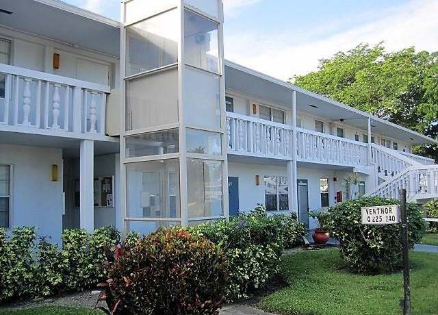Property at 234 Ventnor Q, Deerfield Beach, FL 33442, 2 beds, 1.5 baths
