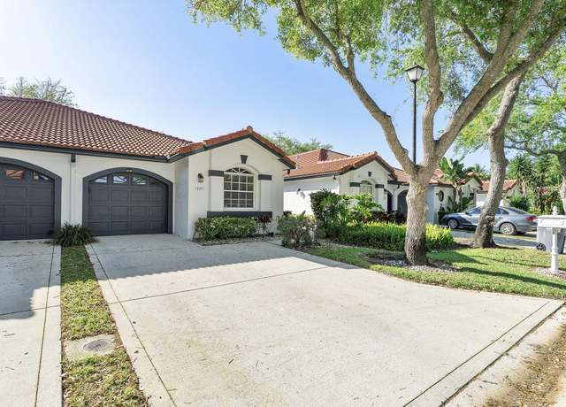Property at 18421 Via Di Verona, Boca Raton, FL 33496, 3 beds, 2 baths