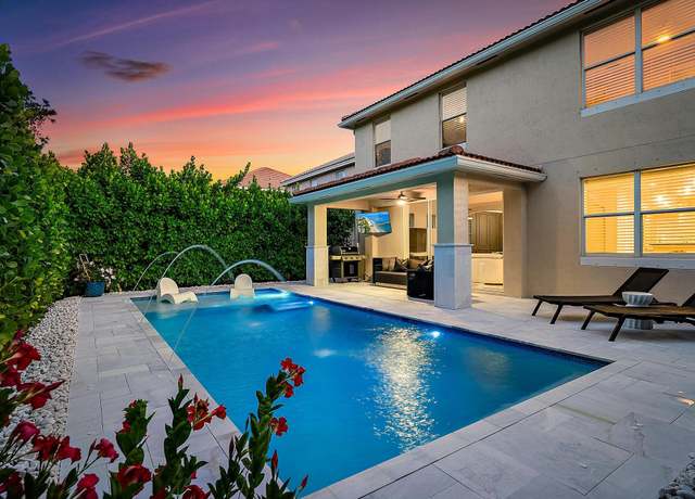 Property at 5769 SE Crooked Oak Ave, Hobe Sound, FL 33455, 4 beds, 2.5 baths