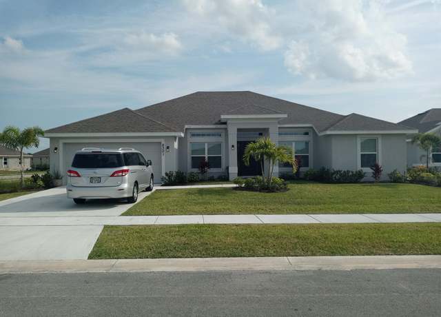 Property at 8301 Cristelle Ct, Fort Pierce, FL 34951, 4 beds, 2 baths