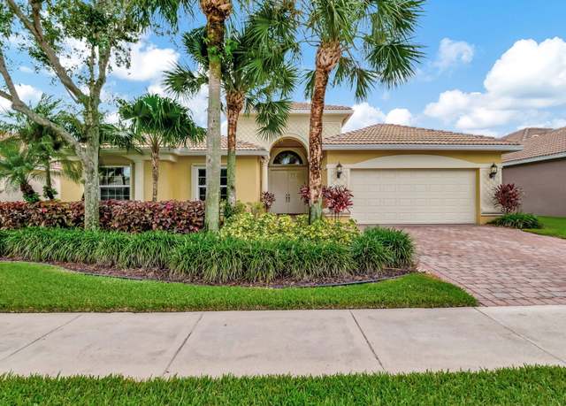 Property at 6747 Milani St, Lake Worth, FL 33467, 4 beds, 3 baths