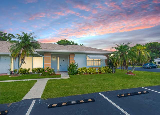 Property at 517 SE Crooked Lake Ln Unit D, Fort Pierce, FL 34982, 2 beds, 2 baths