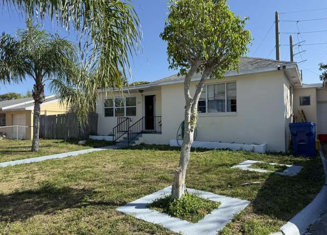 Property at 211 W 37th St, Riviera Beach, FL 33404, 3 beds, 2 baths