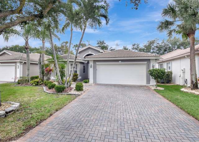 Property at 9836 Tallyrand Dr, Lake Worth, FL 33467, 3 beds, 2 baths