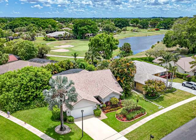 Property at 19867 Back Nine Dr, Boca Raton, FL 33498, 3 beds, 2.5 baths