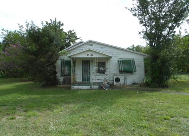 Property at 1513 Georgia Ave, Fort Pierce, FL 34950, 2 beds, 1 bath