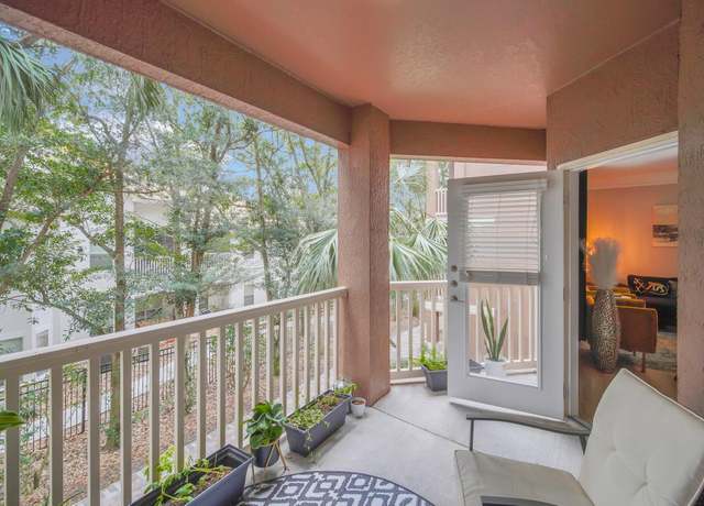 Property at 19935 Villa Isle Dr #208, Orlando, FL 32821, 2 beds, 2 baths