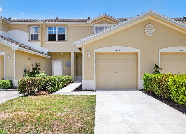 Property at 7646 Sonesta Shores Dr, Lake Worth, FL 33463, 2 beds, 2.5 baths