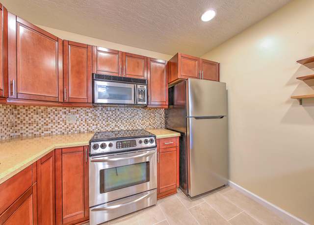 Property at 2050 Oleander Blvd #5301, Fort Pierce, FL 34950, 2 beds, 2 baths
