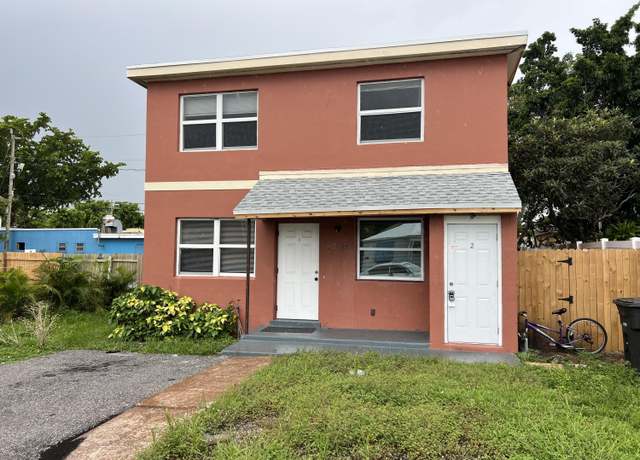 Property at 1010 Adams St, West Palm Beach, FL 33407, 4 beds, 2 baths