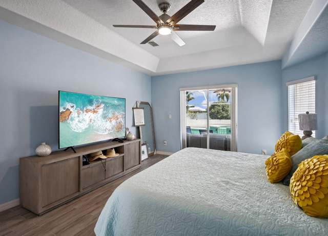Property at 6024 NW Favian Ave, Port Saint Lucie, FL 34986, 4 beds, 3 baths