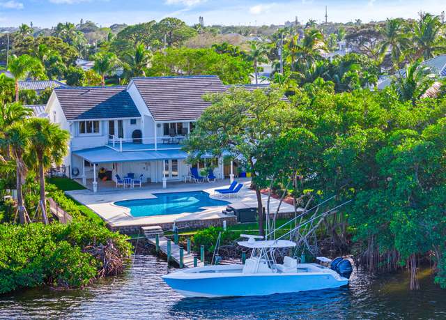 Property at 965 Marlin Dr, Jupiter, FL 33458, 4 beds, 3.5 baths