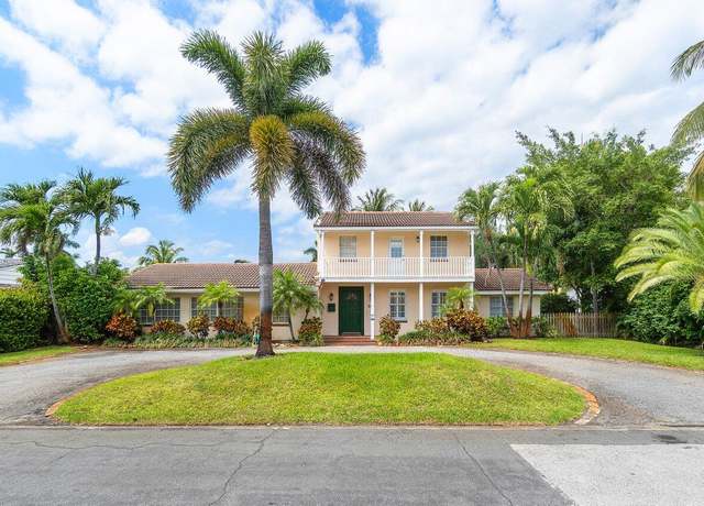 Property at 255 Russlyn Dr, West Palm Beach, FL 33405, 3 beds, 2.5 baths