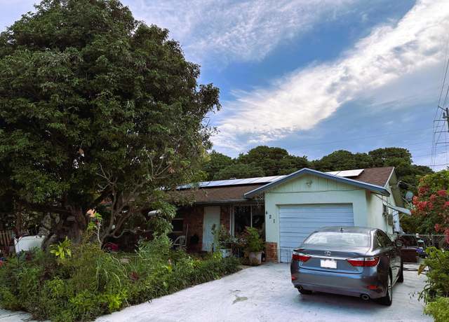 Property at 421 NW 7th Ct, Boynton Beach, FL 33426, 3 beds, 2 baths