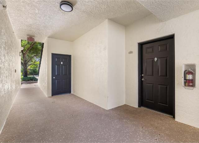 Property at 9901 Baywinds Dr #3105, West Palm Beach, FL 33411, 2 beds, 2 baths