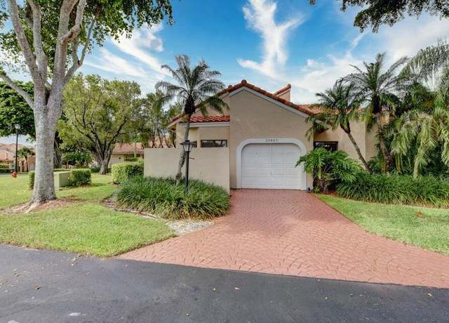 Property at 22667 Meridiana Dr, Boca Raton, FL 33433, 3 beds, 2 baths