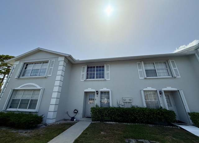 Property at 214 Foxtail Dr Unit G, Greenacres, FL 33415, 2 beds, 2.5 baths