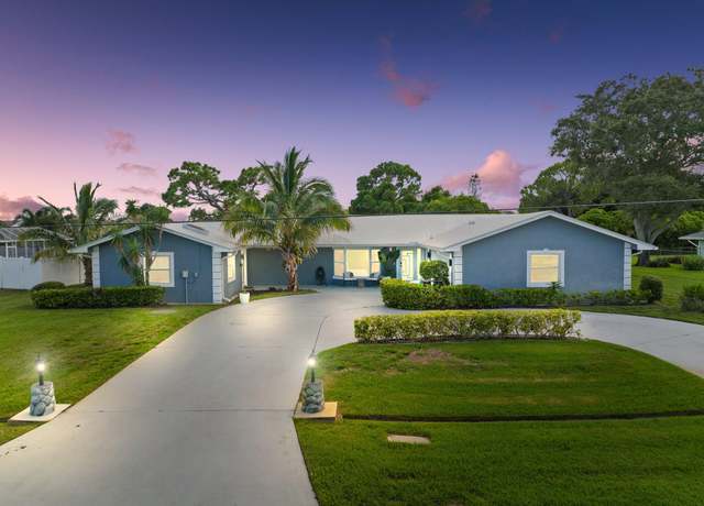 Property at 2080 SE Elmhurst Rd, Port Saint Lucie, FL 34952, 5 beds, 3.5 baths