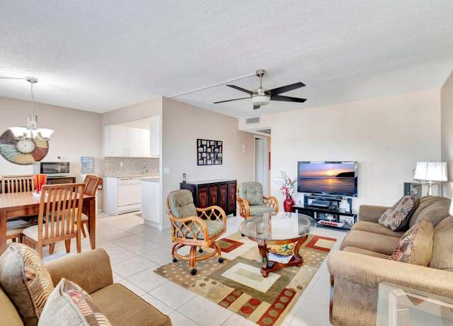 Property at 4025 Exeter B, Boca Raton, FL 33434, 2 beds, 1.5 baths