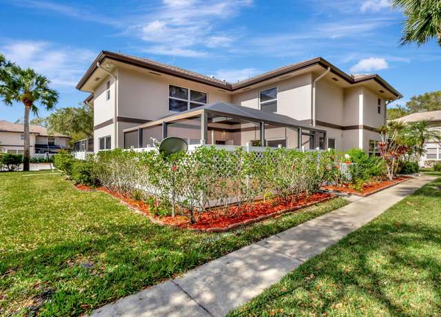 Property at 18 Amherst Ct Unit B, Royal Palm Beach, FL 33411, 2 beds, 2.5 baths
