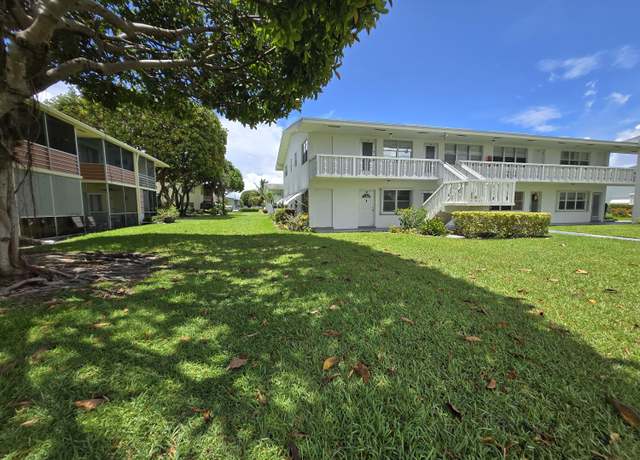 Property at 108 Easthampton E, West Palm Beach, FL 33417, 2 beds, 1.5 baths