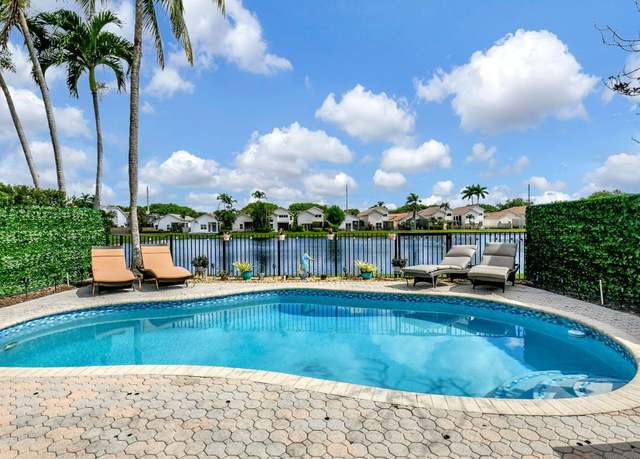 Property at 2483 NW 66th Dr, Boca Raton, FL 33496, 3 beds, 2.5 baths