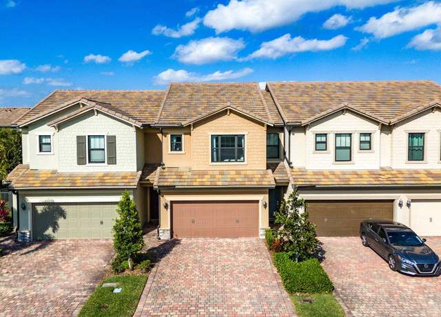Property at 8299 Catria Ln, Lake Worth, FL 33467, 3 beds, 2.5 baths
