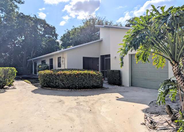 Property at 2454 NW 9th St, Delray Beach, FL 33445, 2 beds, 2 baths