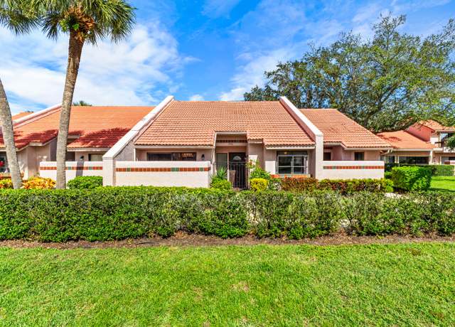 Property at 3502 SE Sandpiper Cir, Port Saint Lucie, FL 34952, 3 beds, 3 baths