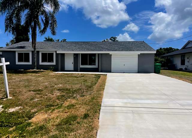 Property at 2365 SE Aneci St, Port Saint Lucie, FL 34984, 3 beds, 2 baths