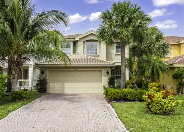 Property at 5029 Starblaze Dr, Greenacres, FL 33463, 4 beds, 2.5 baths
