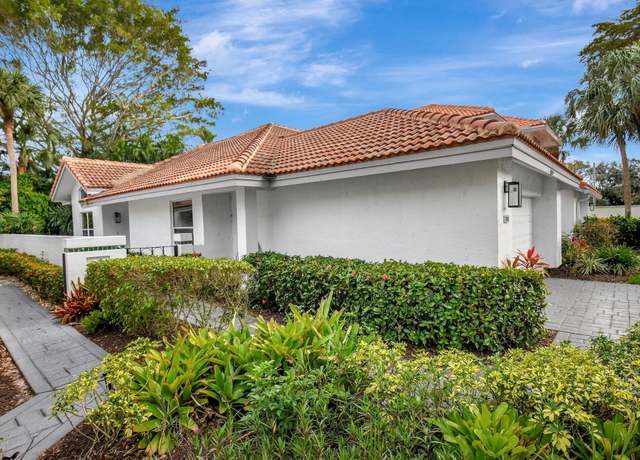 Property at 2014 NW 52nd St, Boca Raton, FL 33496, 2 beds, 2.5 baths