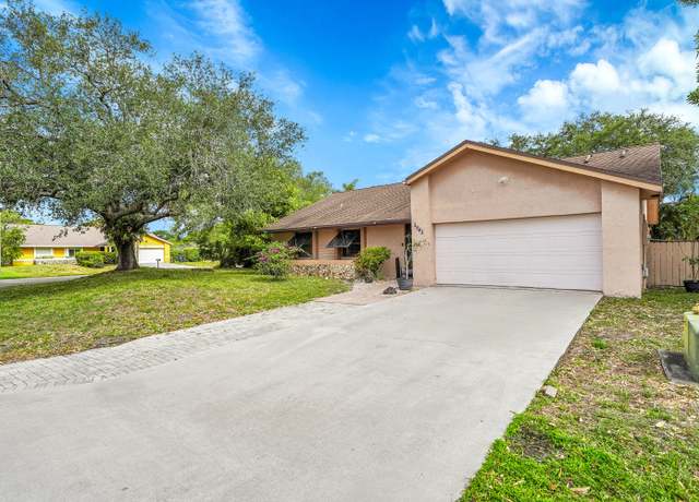 Property at 3943 NW 21st St, Coconut Creek, FL 33066, 3 beds, 2 baths