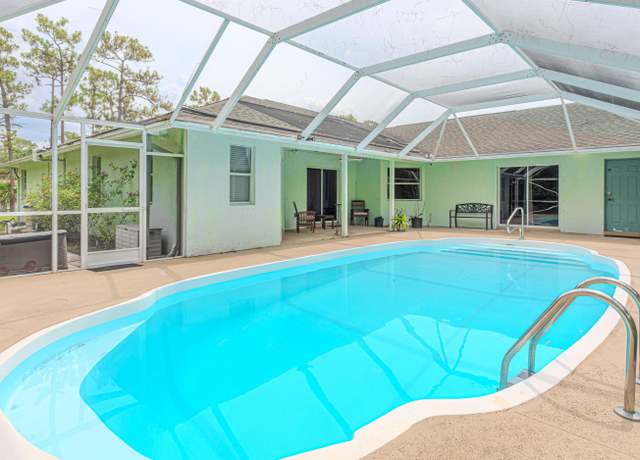 Property at 16330 Wiltshire Dr E, Loxahatchee, FL 33470, 5 beds, 4 baths