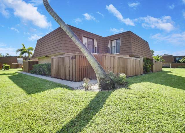 Property at 3900 County Line Rd Unit 21d, Tequesta, FL 33469, 2 beds, 2.5 baths