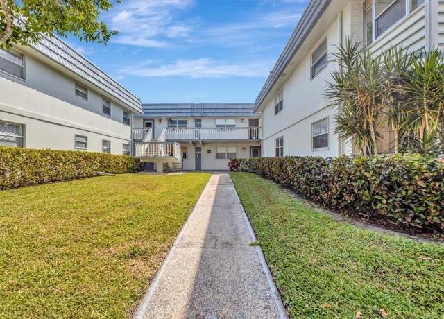 Property at 132 Tuscany Unit B, Delray Beach, FL 33446, 2 beds, 2 baths