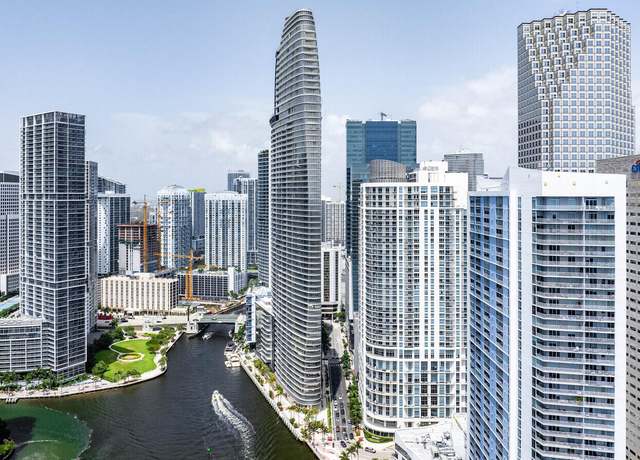 Property at 300 Biscayne Blvd Way Unit 1907w, Miami, FL 33131, 2 beds, 3 baths