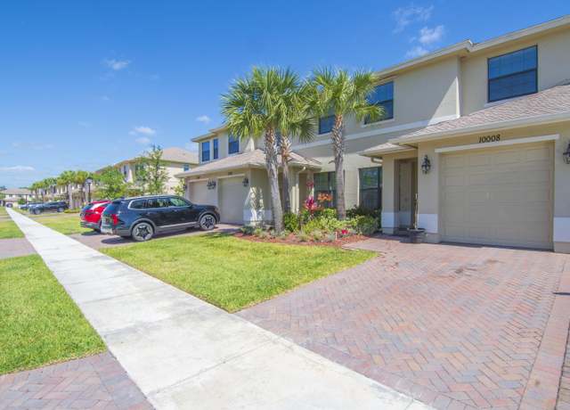 Property at 10008 W Villa Cir, Vero Beach, FL 32966, 3 beds, 2.5 baths