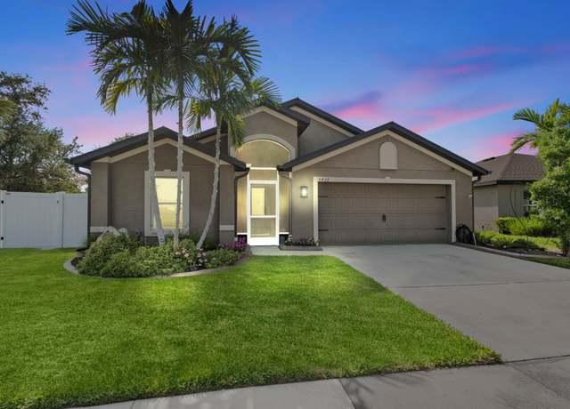 Property at 5432 SW Imagination Dr, Fort Pierce, FL 34947, 4 beds, 2 baths